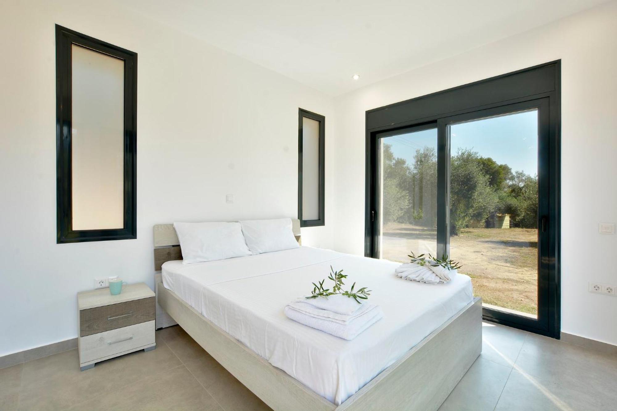 Kalloni Villa Línia